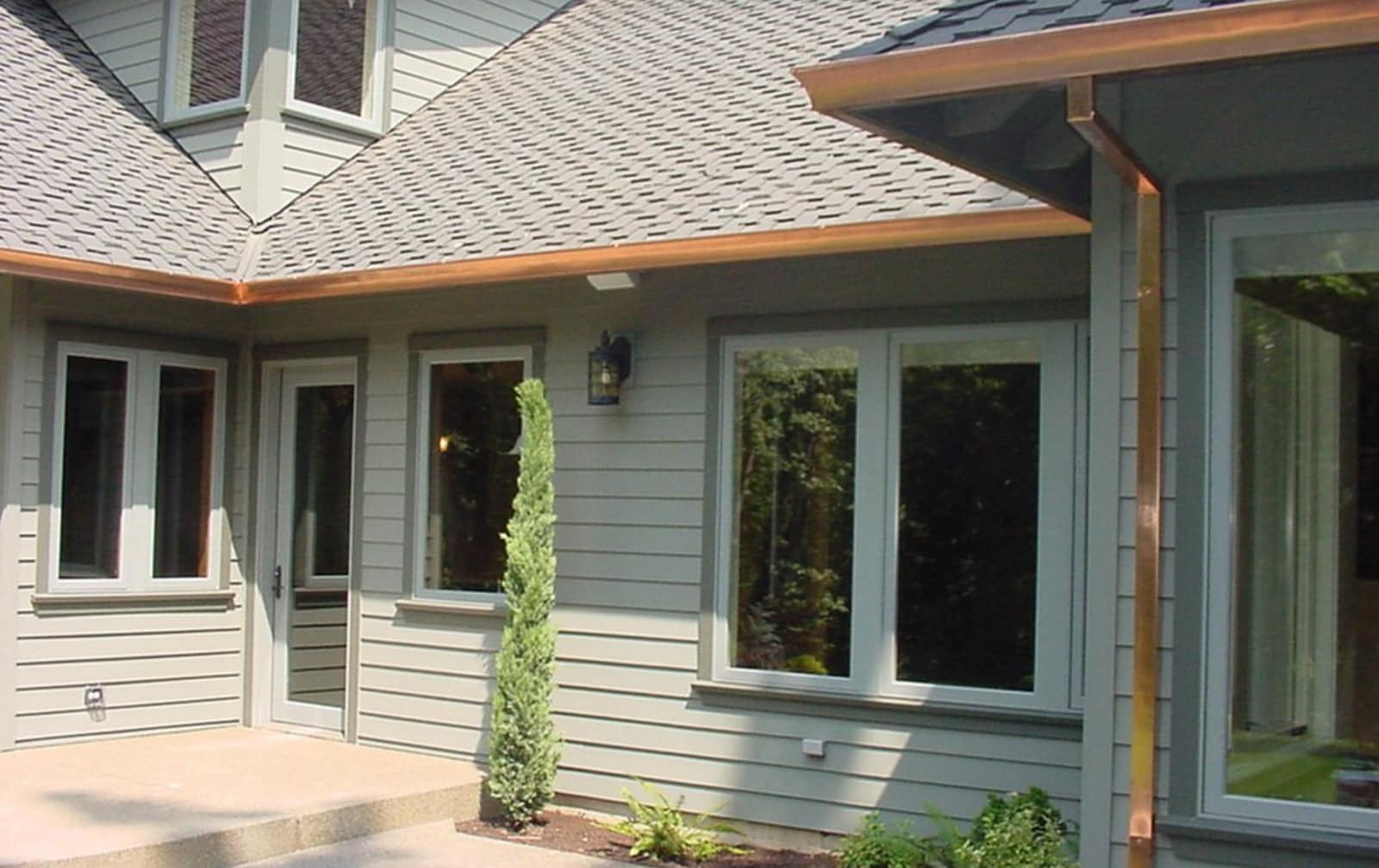 Seamless gutter detail work